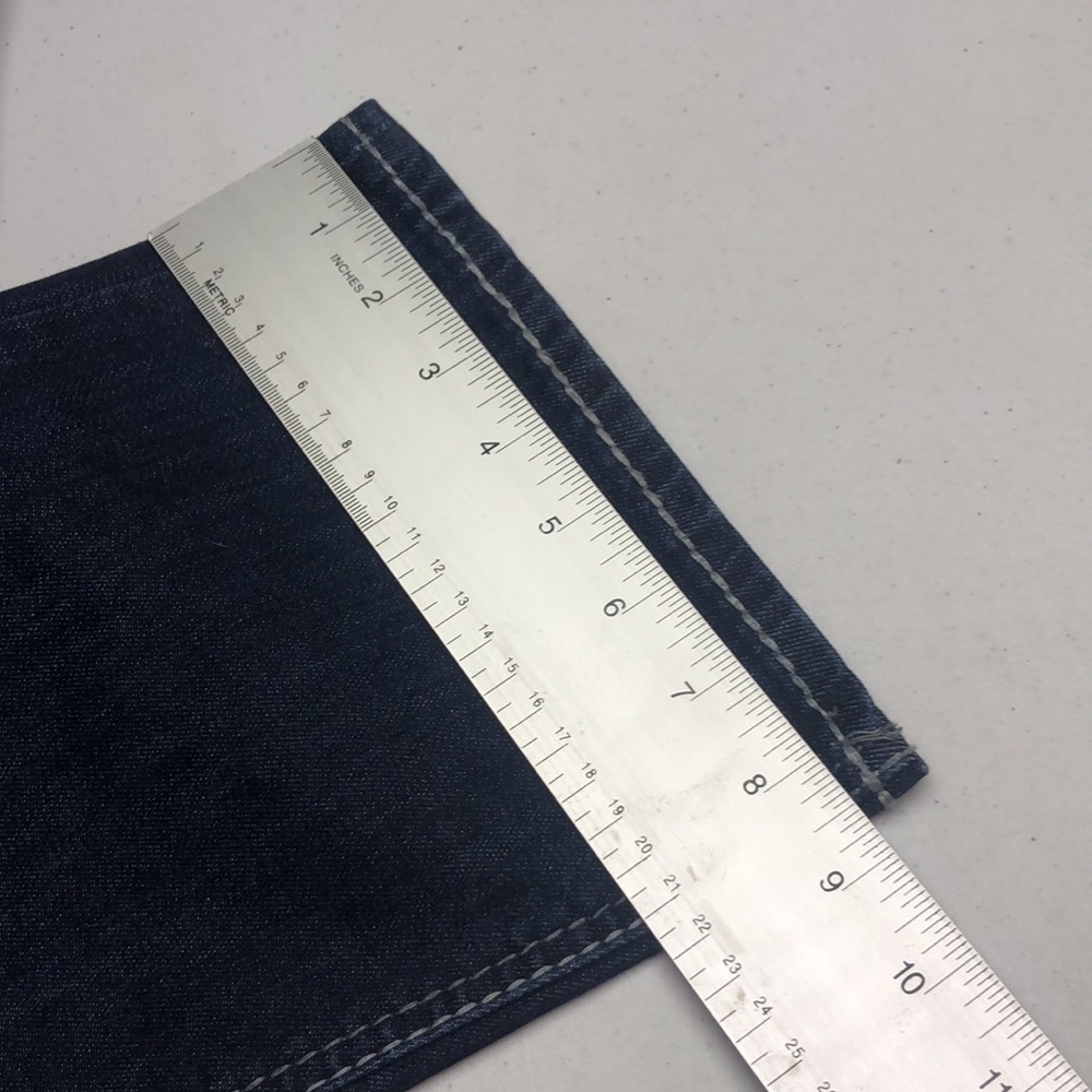 LIKE NEW KUT FROM THE KLOTH BOOTCUT JEANS 6/28x32 ⭐️ - Picture 13 of 13